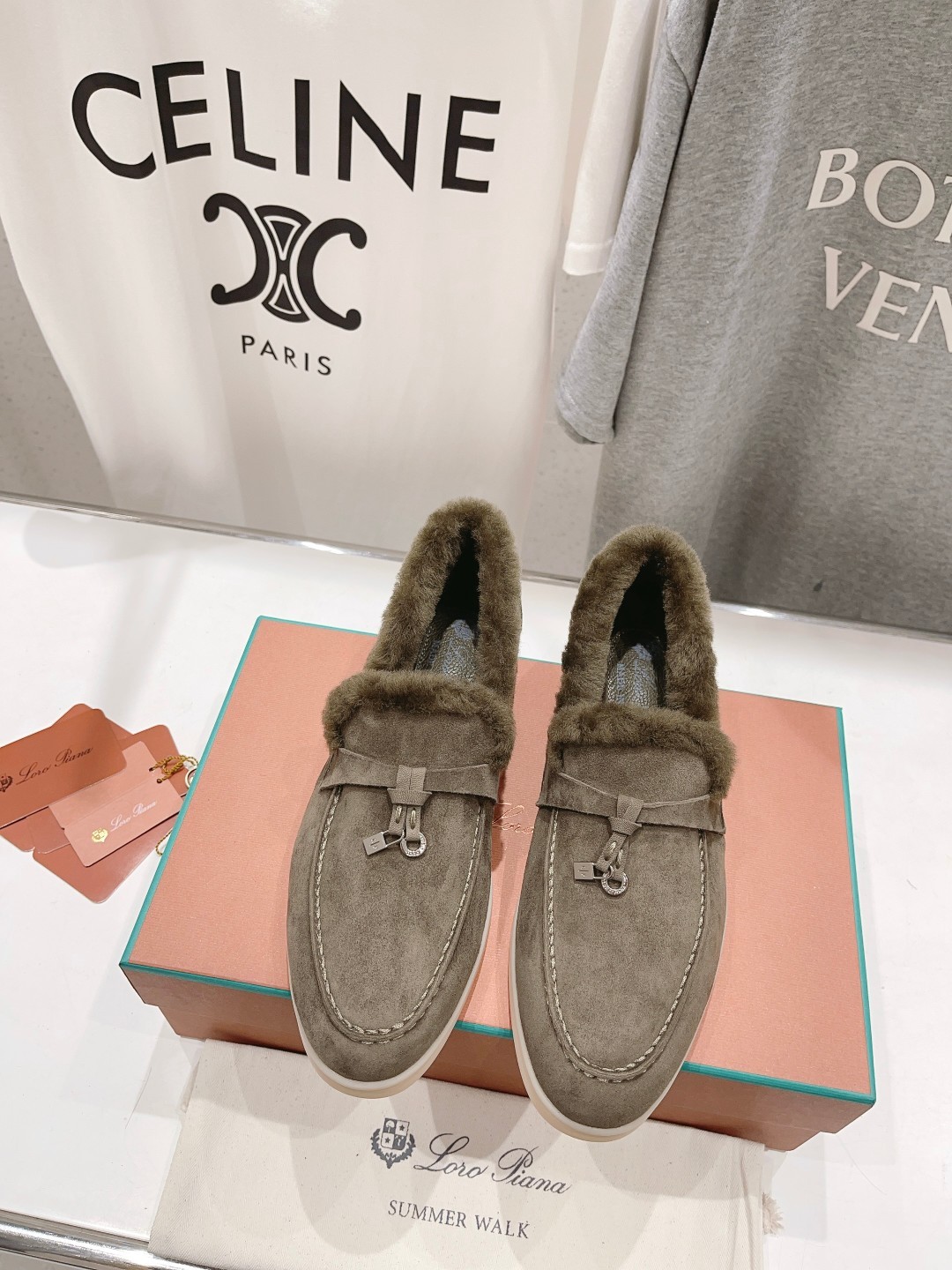 019 33123111 SIZE 35-46