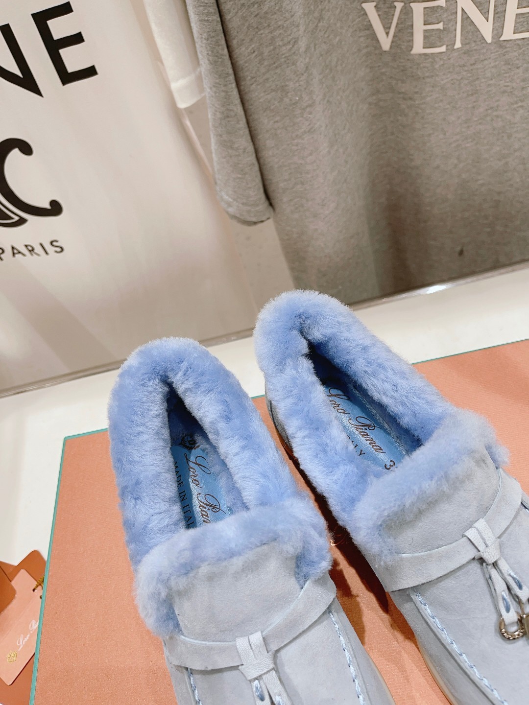 018 33123111 SIZE 35-46