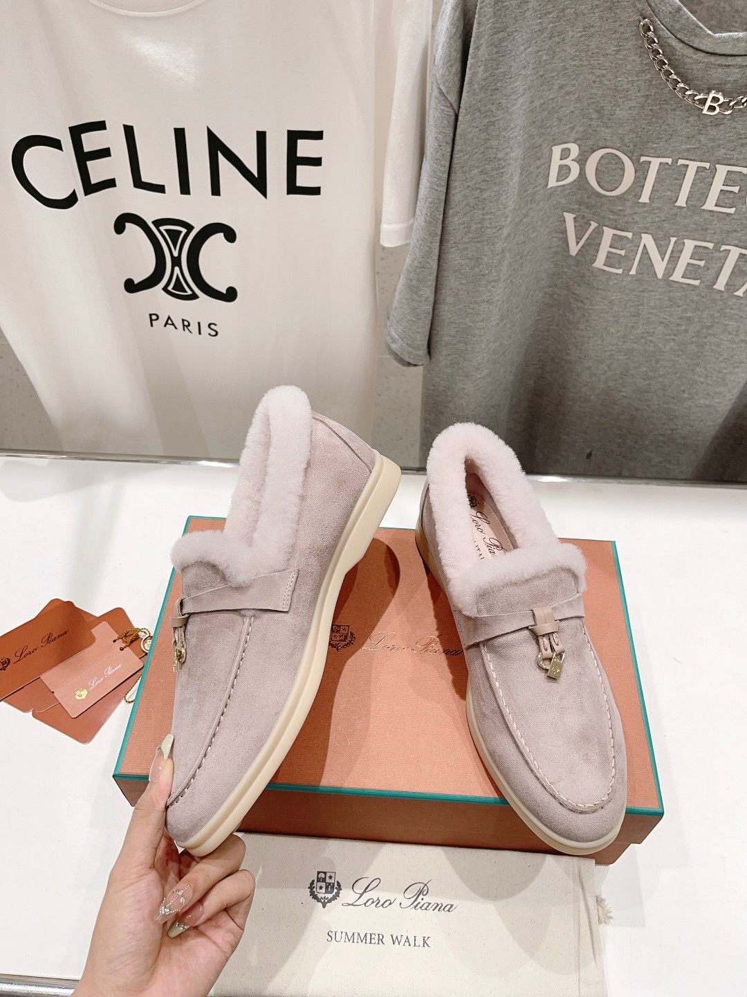 016 33123111 SIZE 35-46
