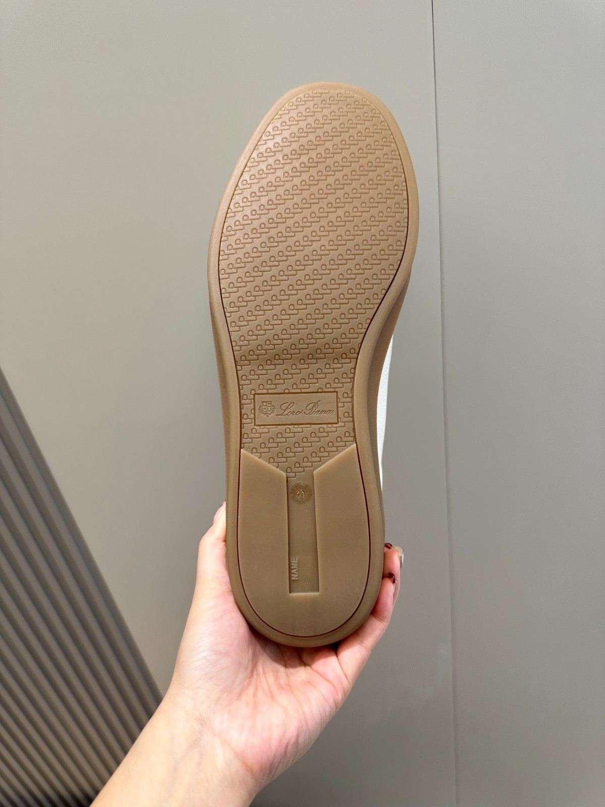 013 40123159 size 38-45