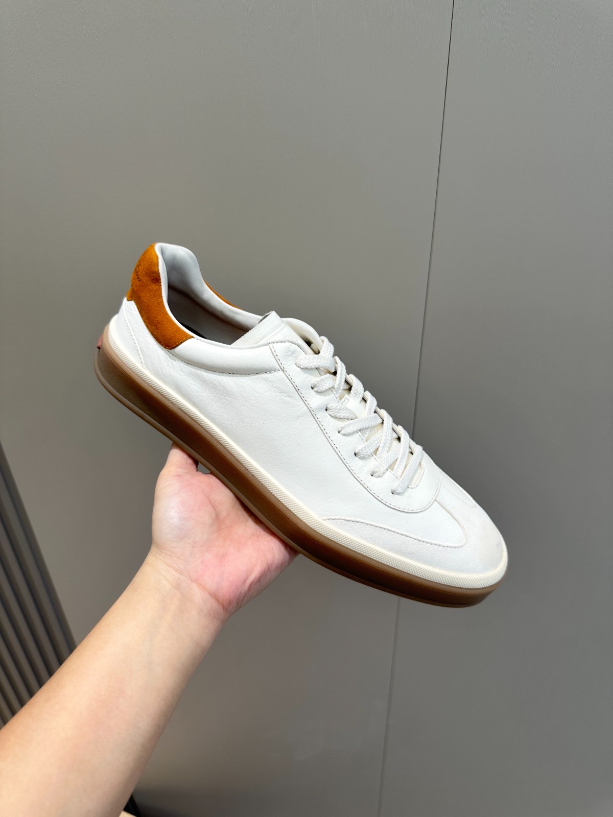 013 40123159 size 38-45