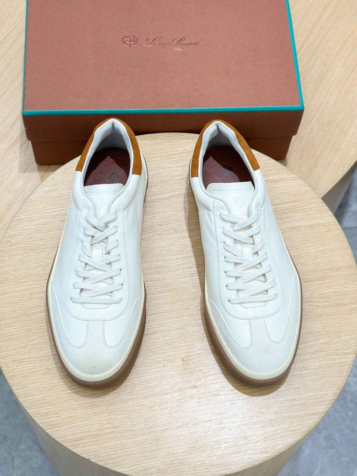 013 40123159 size 38-45