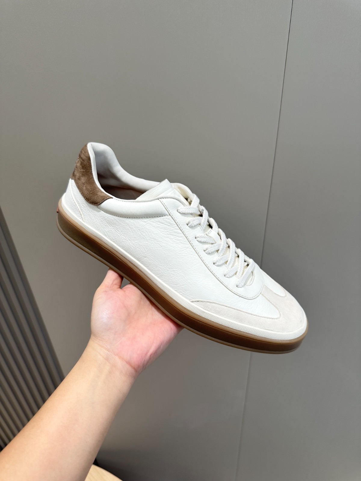 012 40123159 size 38-45