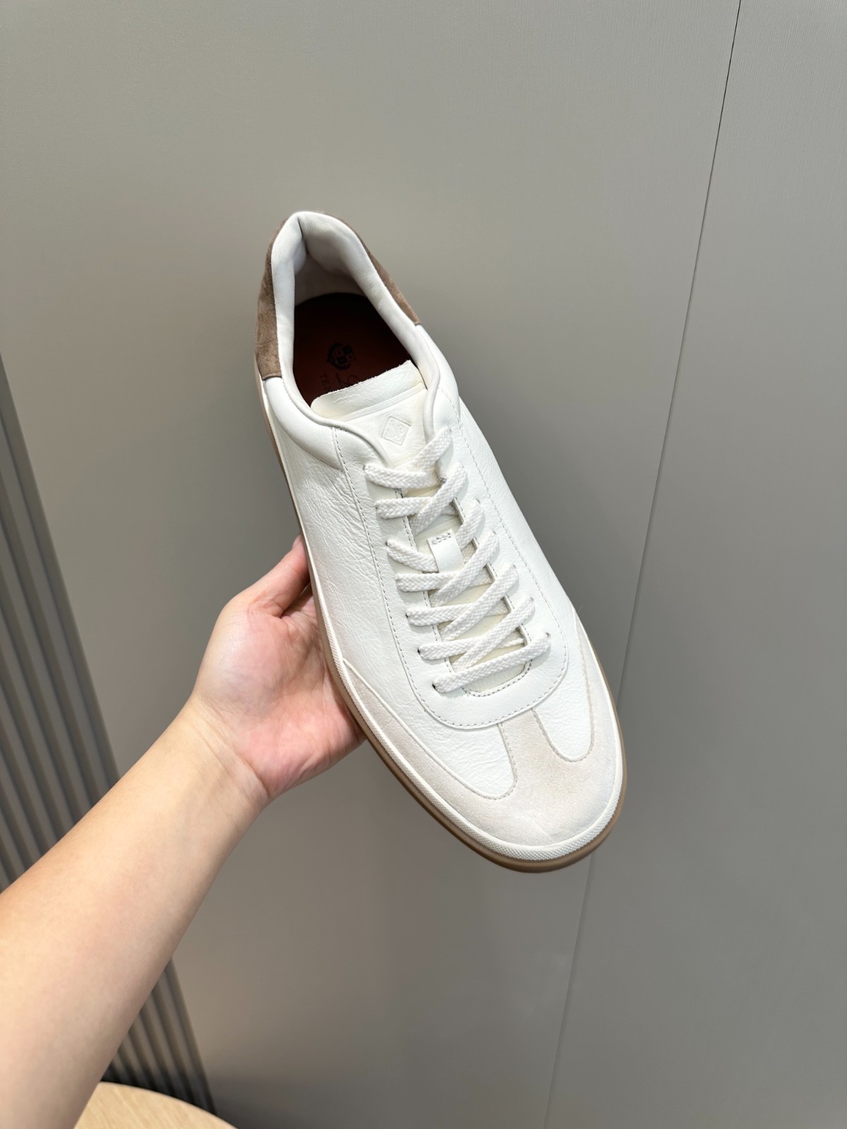 012 40123159 size 38-45