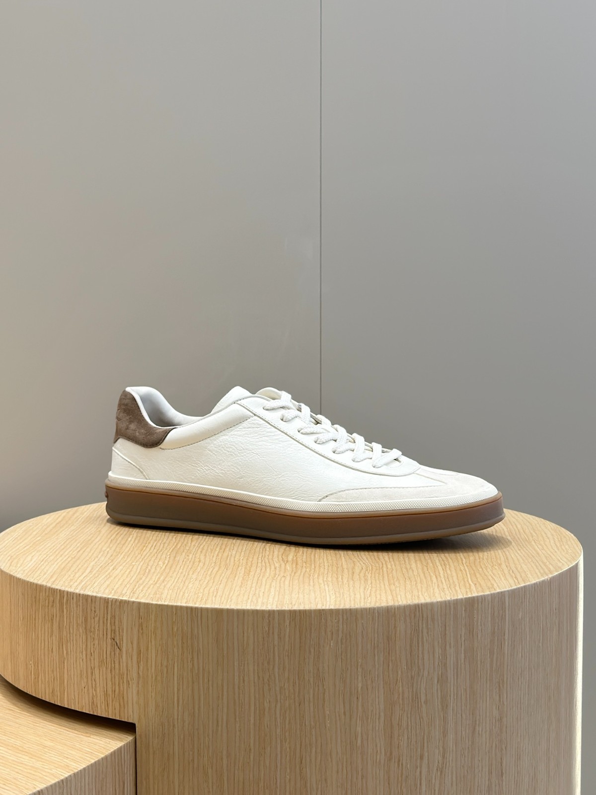 012 40123159 size 38-45