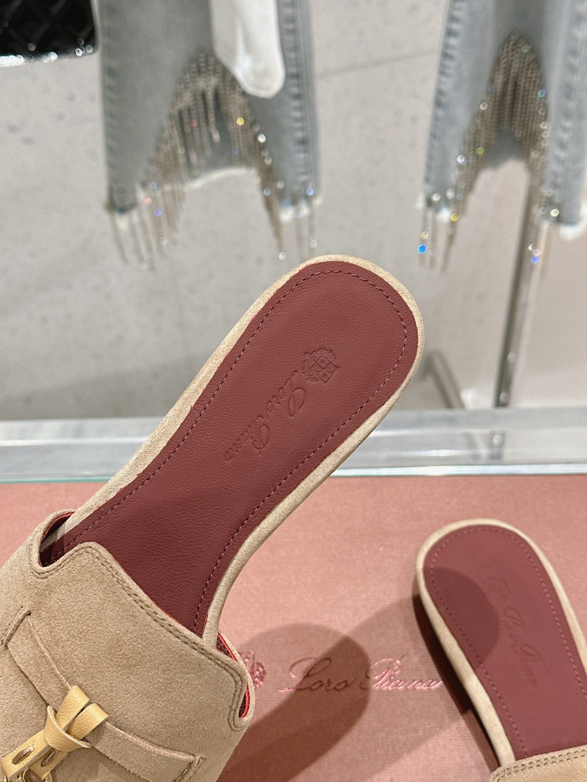 010 28123128 size 34-42