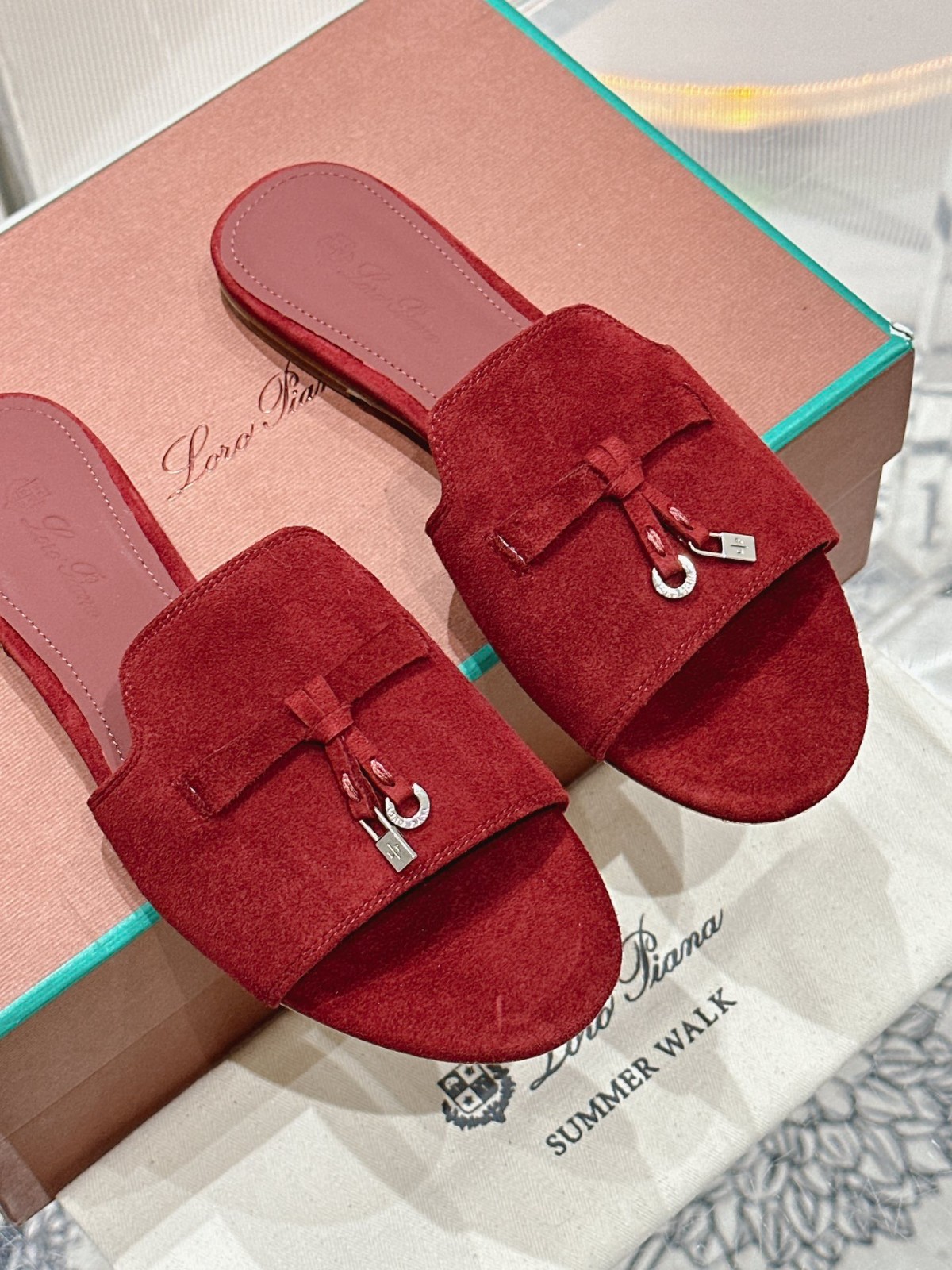007 28123128 size 34-42