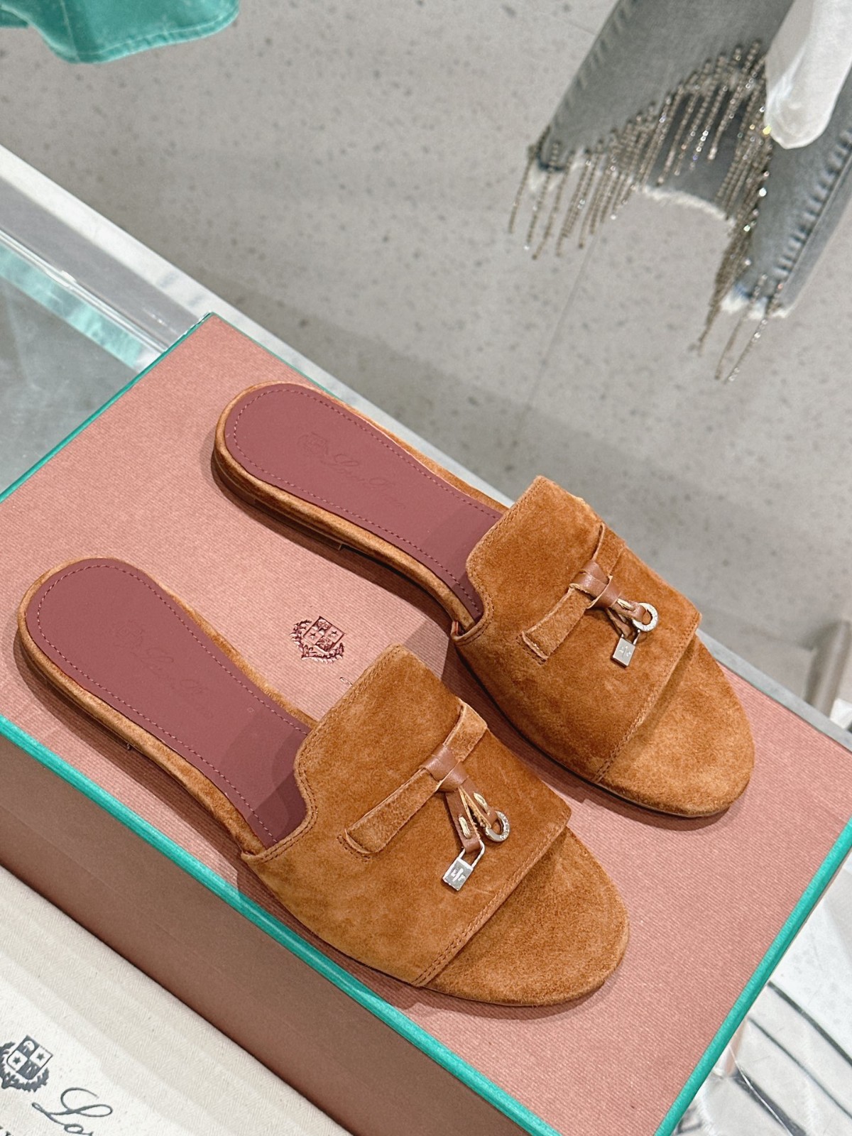 002 28123128 size 34-42