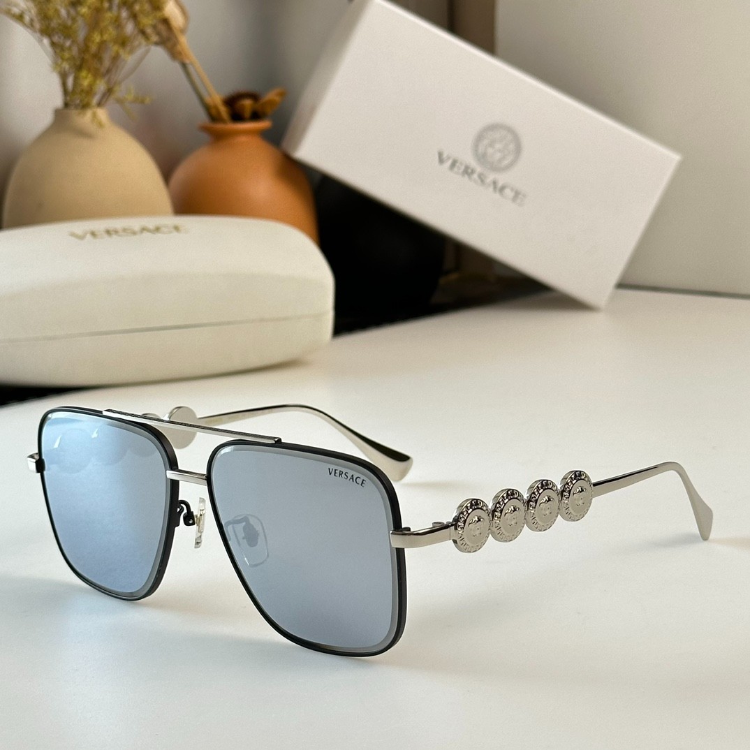 2 versace glasses list