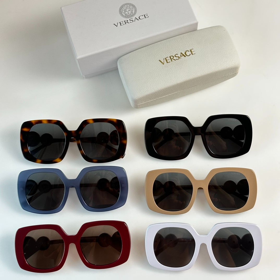 2 versace glasses list