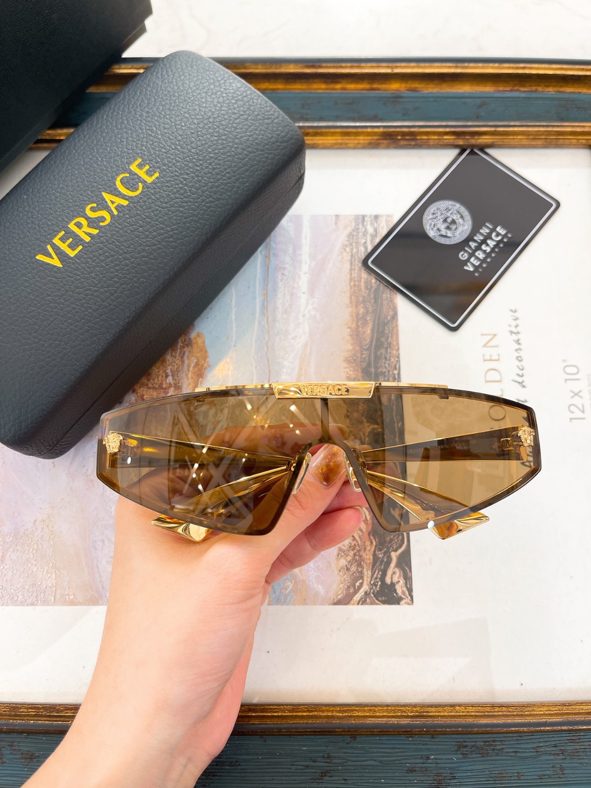 2 versace glasses list