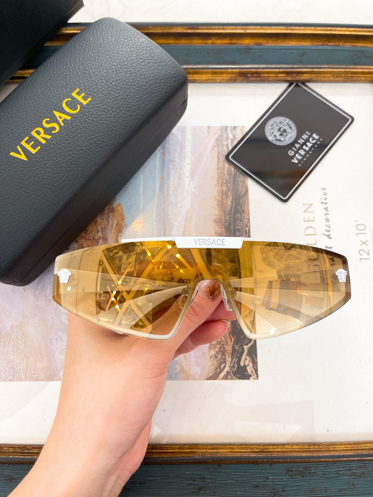 2 versace glasses list