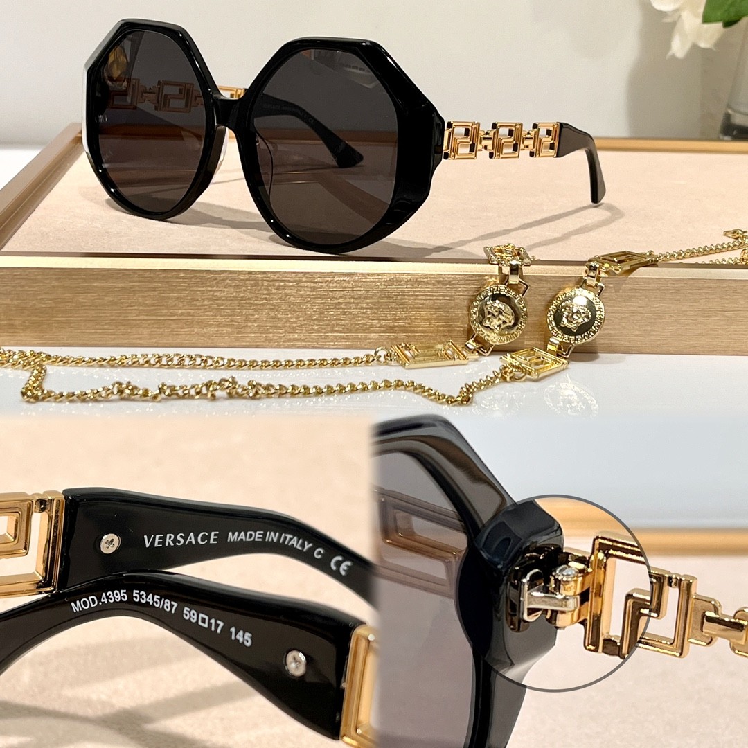 2 versace glasses list