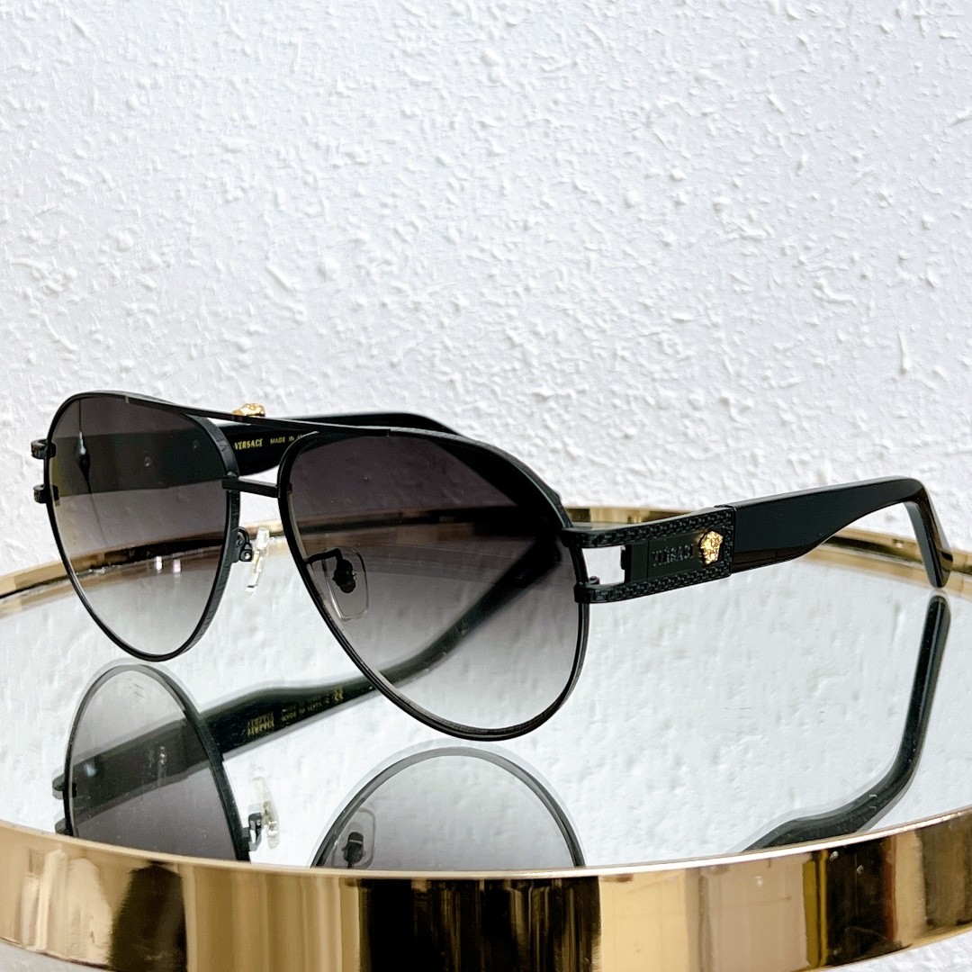 2 versace glasses list