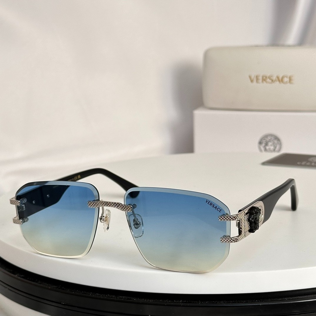 2 versace glasses list