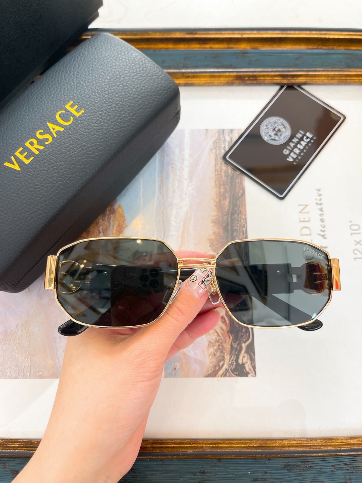 2 versace glasses list