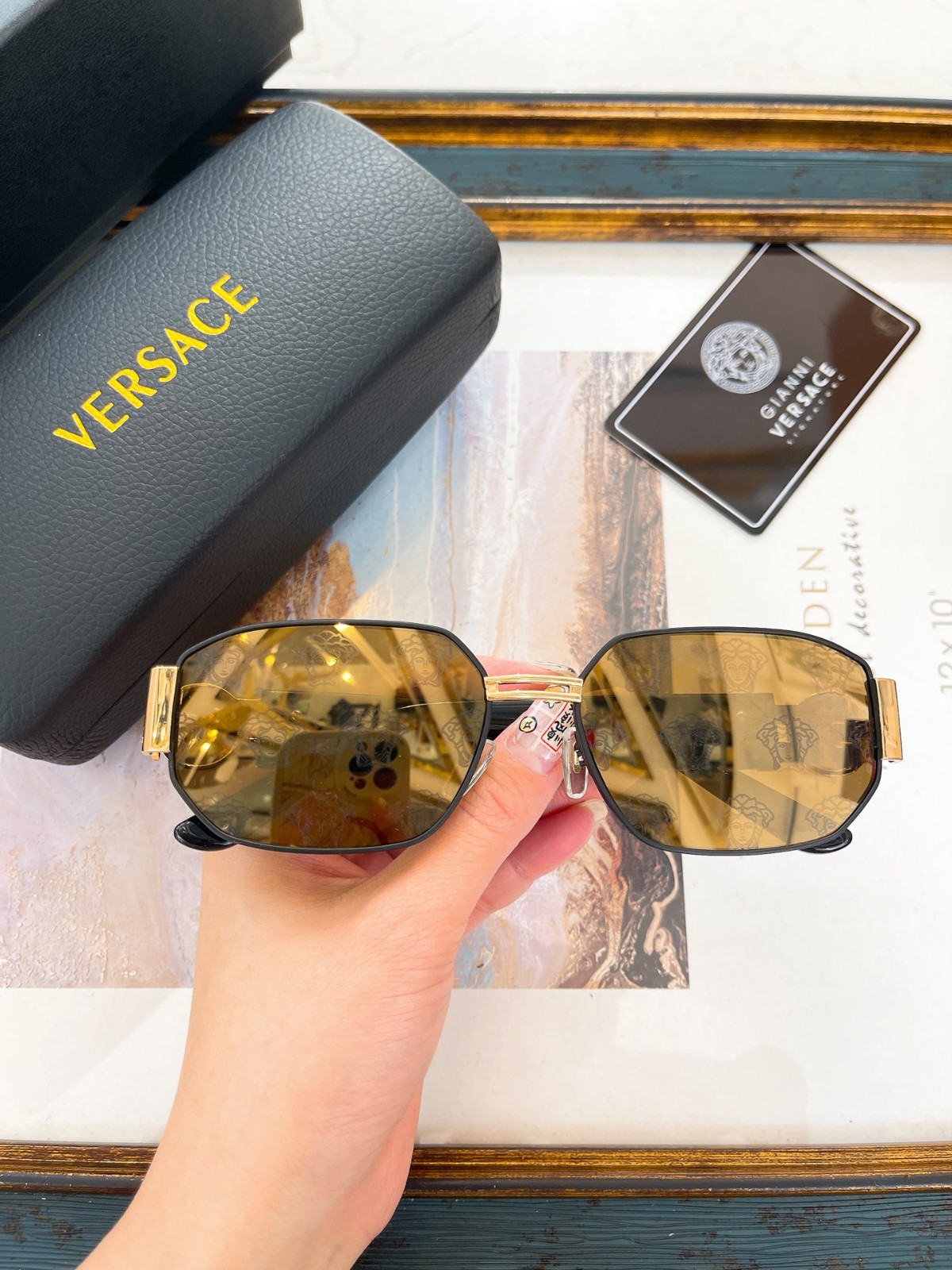 2 versace glasses list