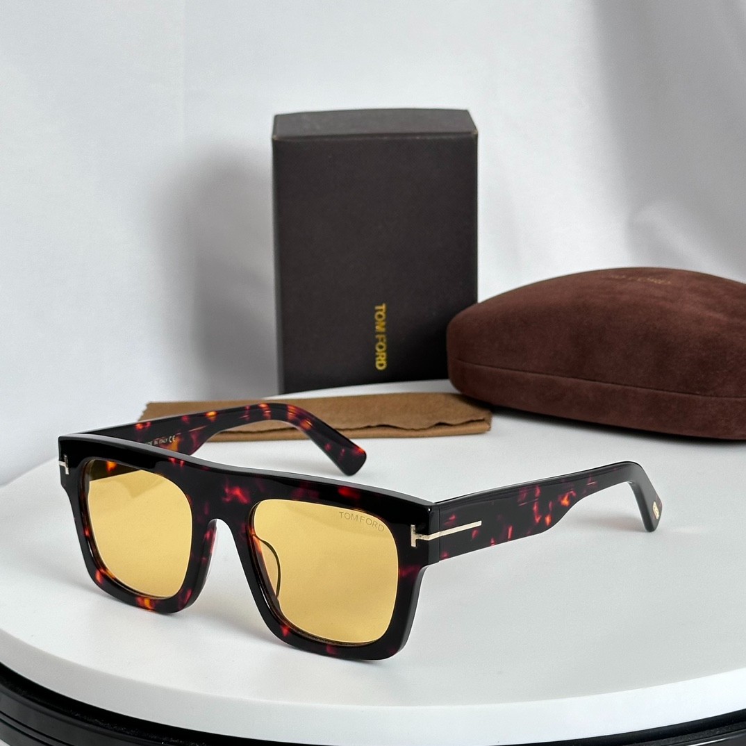 3 Tomf0rd glasses list