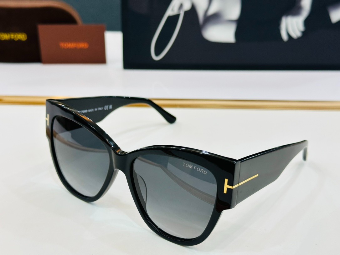 3 Tomf0rd glasses list
