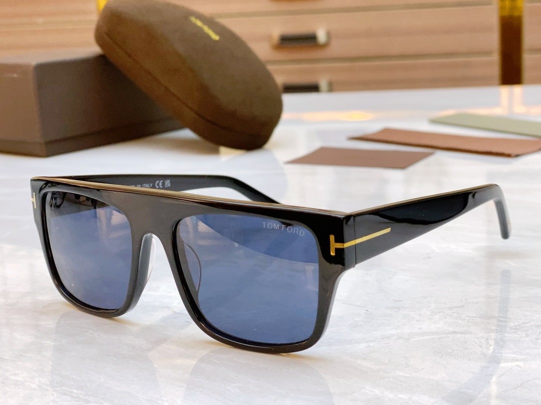 3 Tomf0rd glasses list
