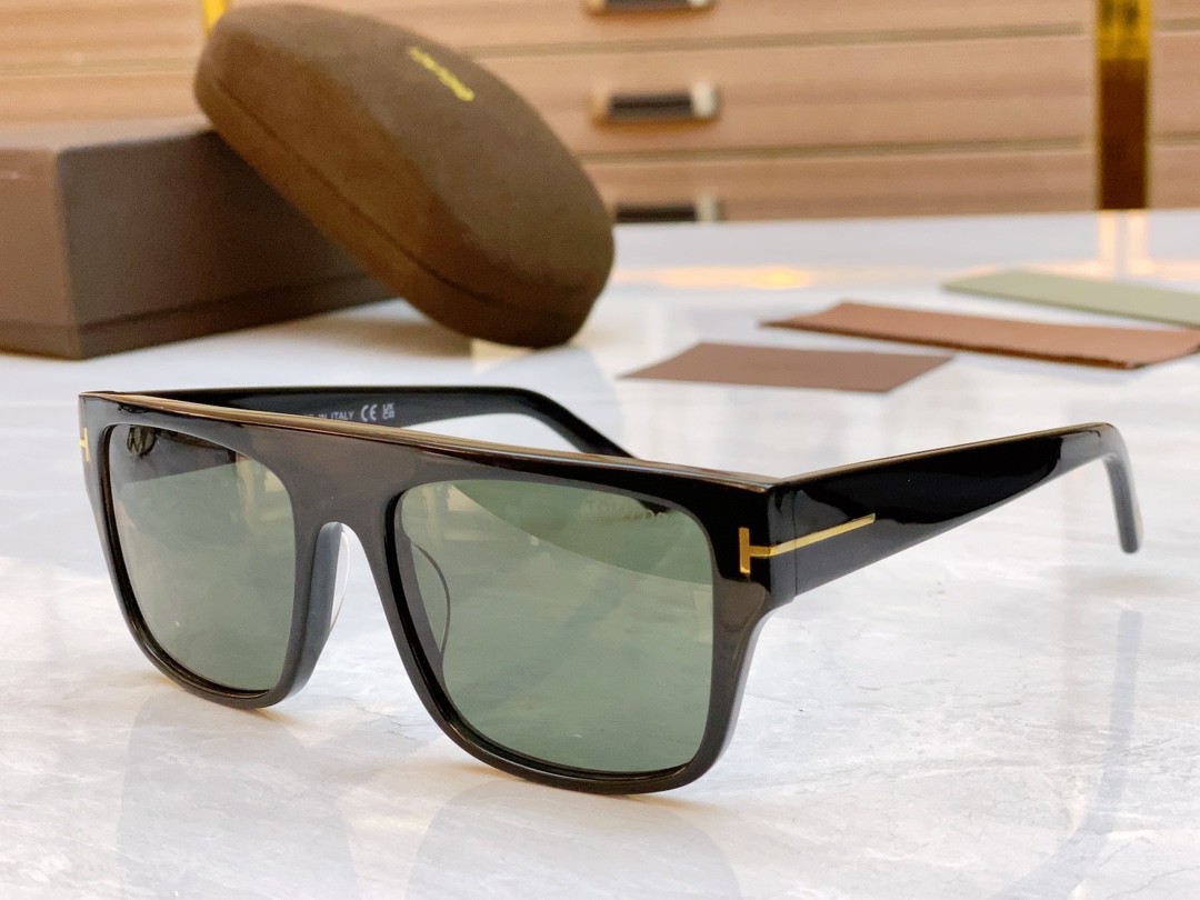 3 Tomf0rd glasses list