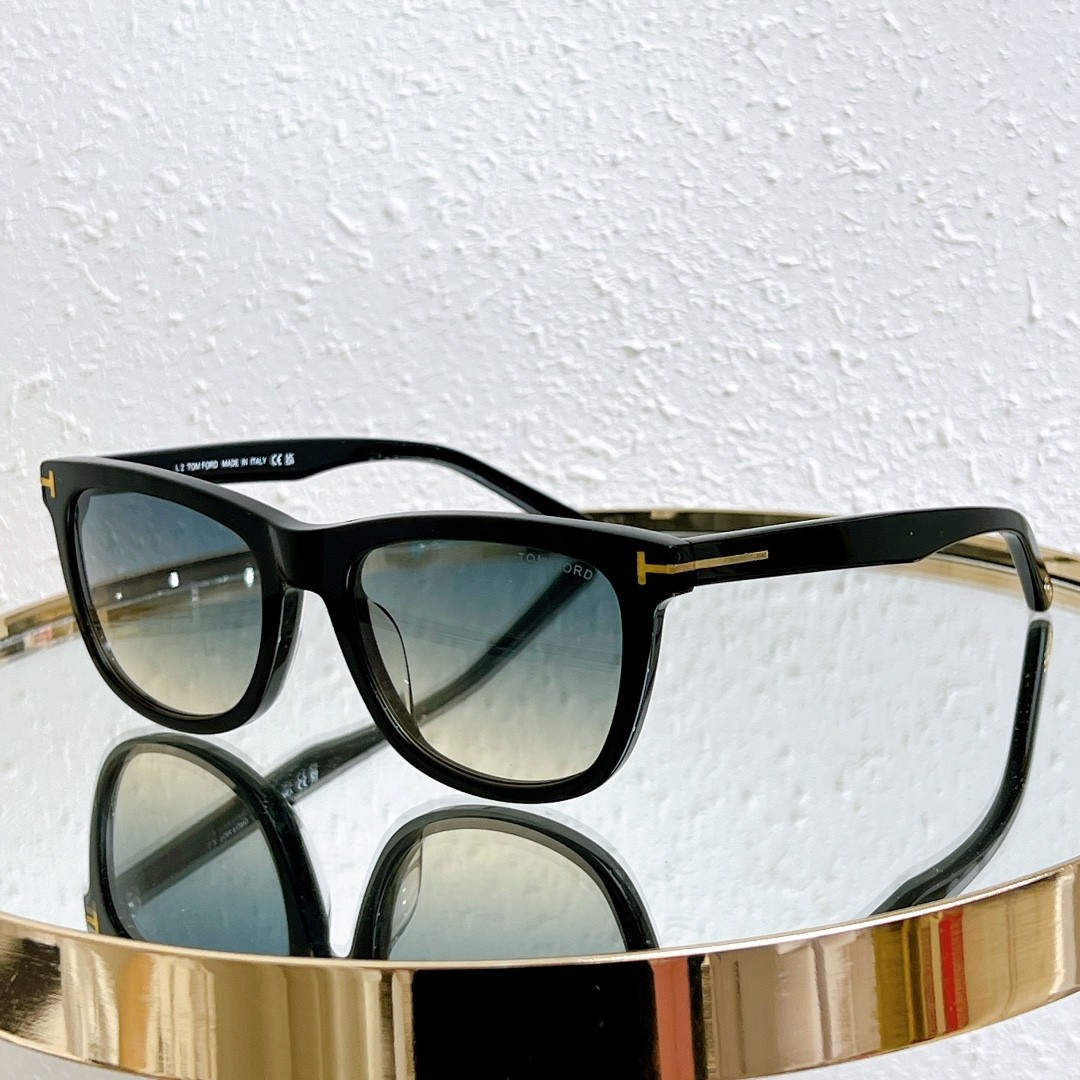 3 Tomf0rd glasses list