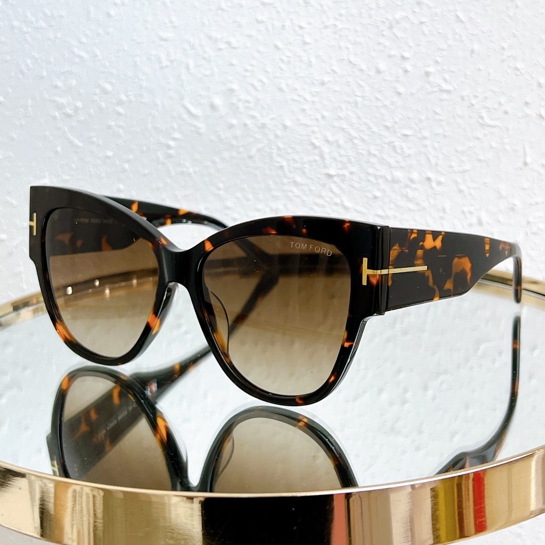 3 Tomf0rd glasses list