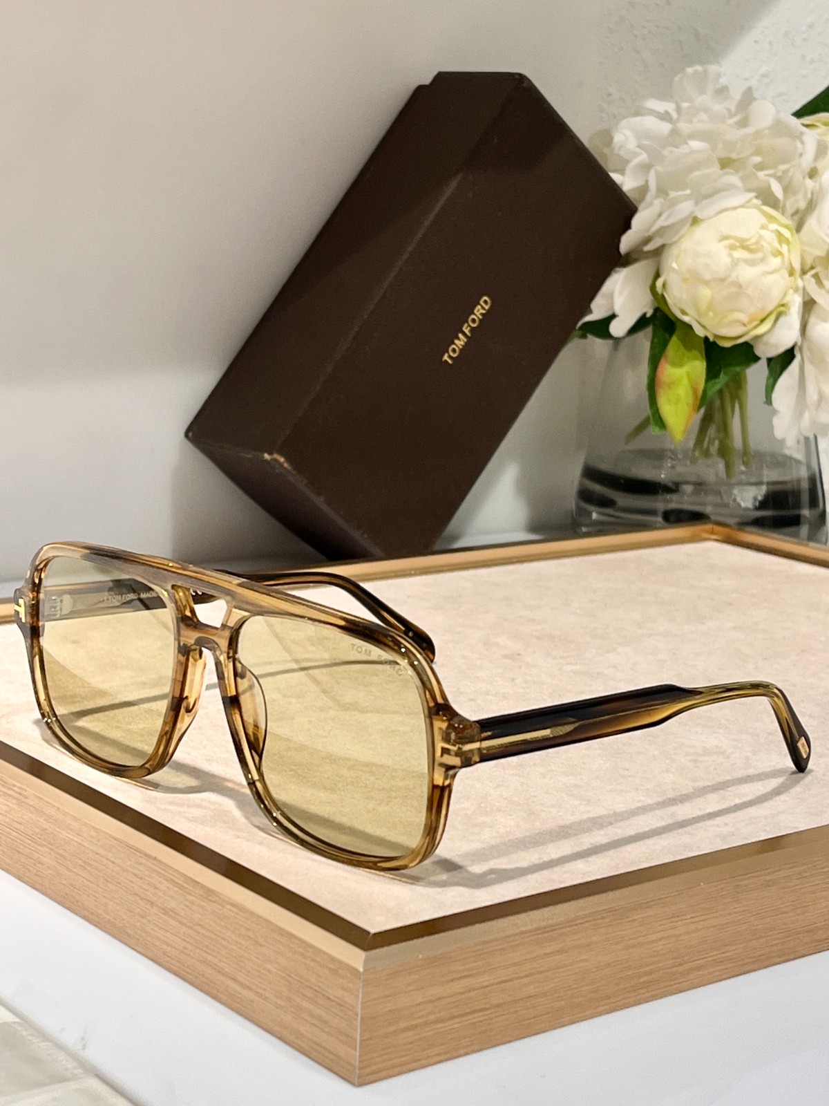 3 Tomf0rd glasses list