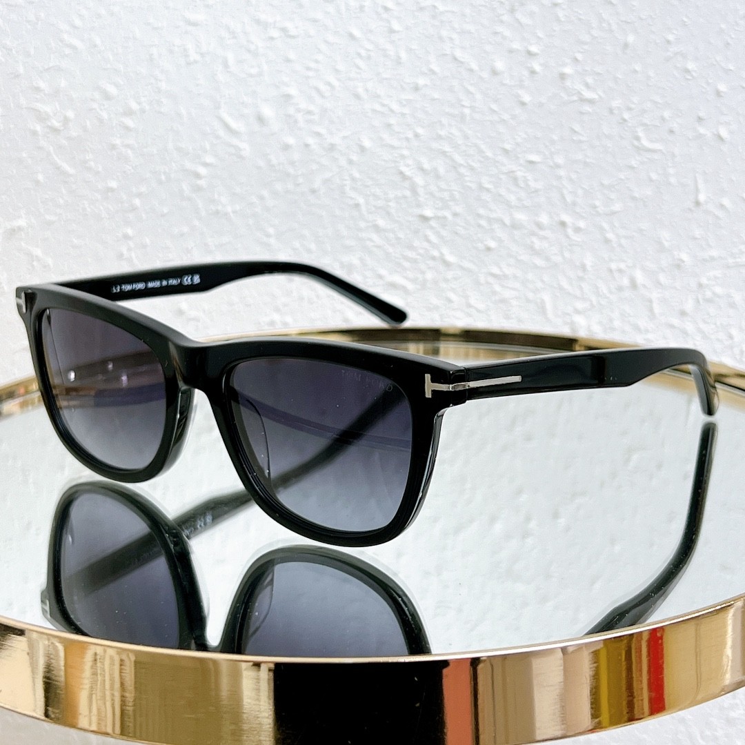 3 Tomf0rd glasses list