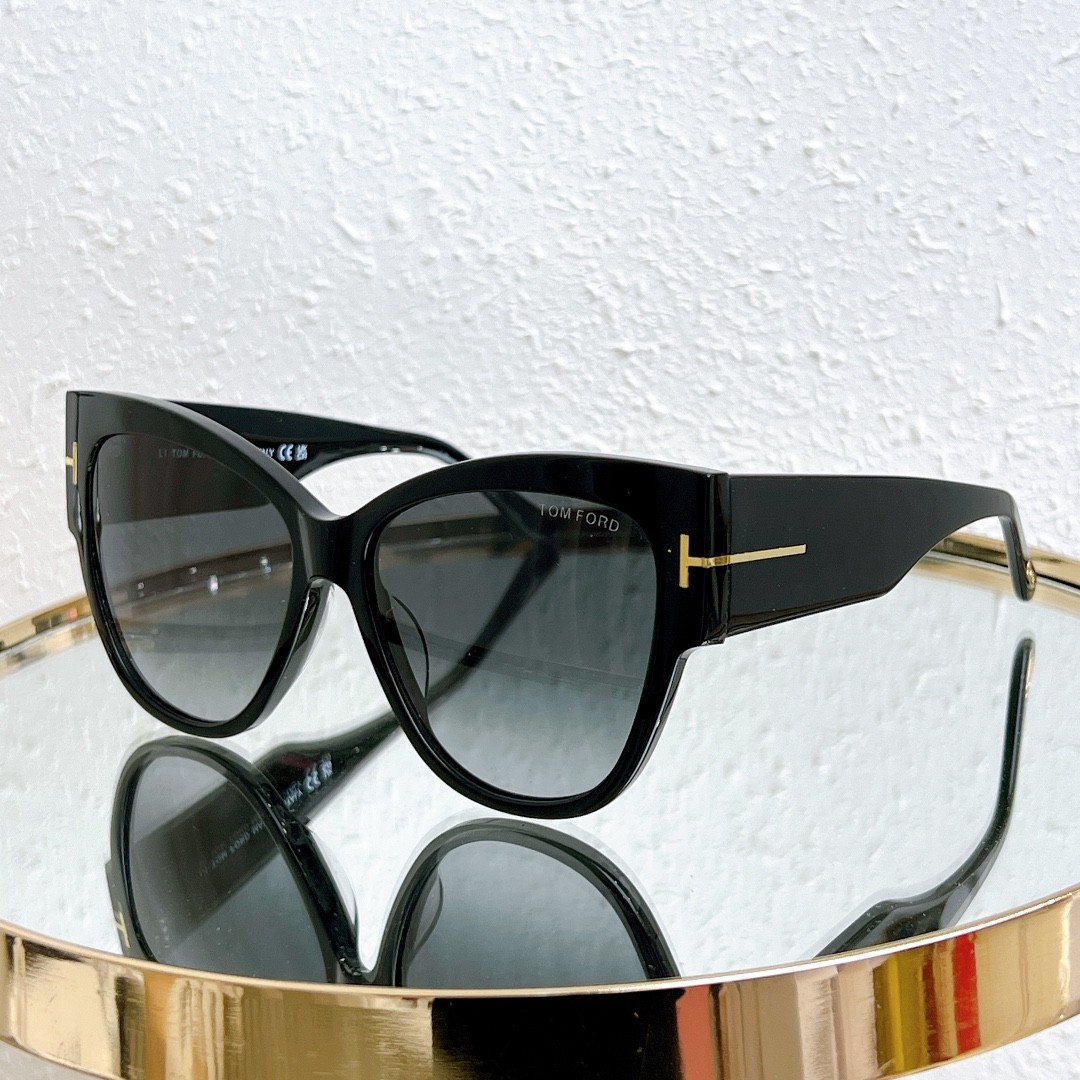 3 Tomf0rd glasses list