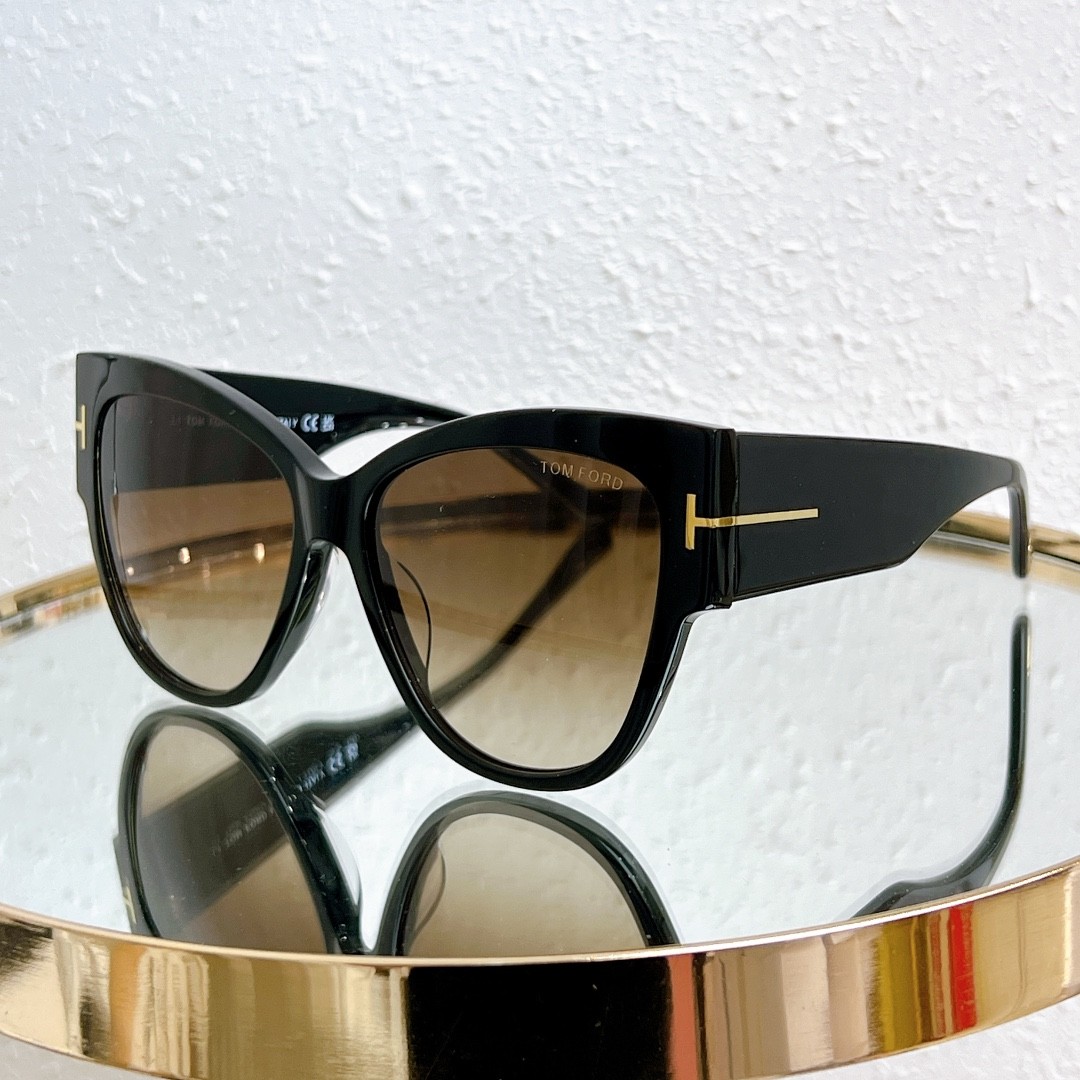 3 Tomf0rd glasses list