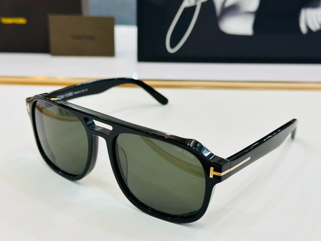 3 Tomf0rd glasses list