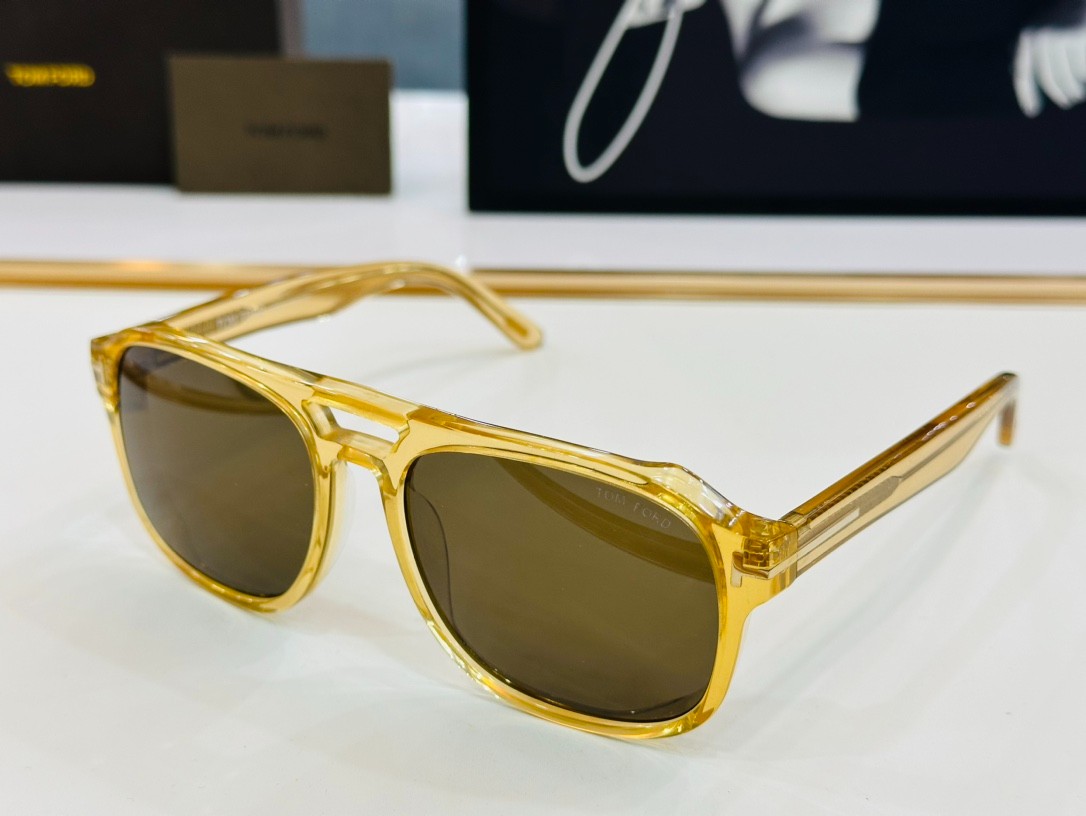 3 Tomf0rd glasses list