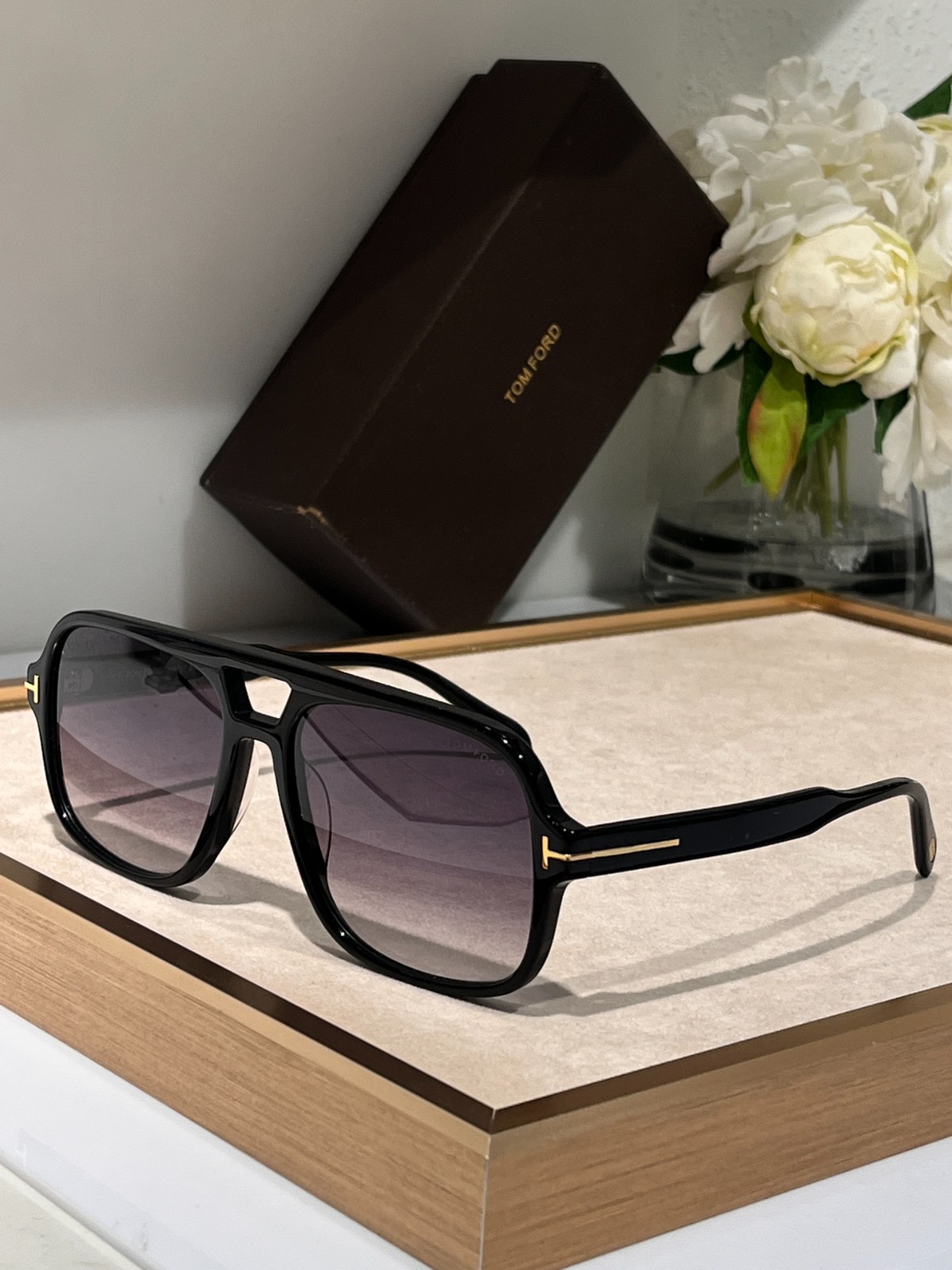 3 Tomf0rd glasses list