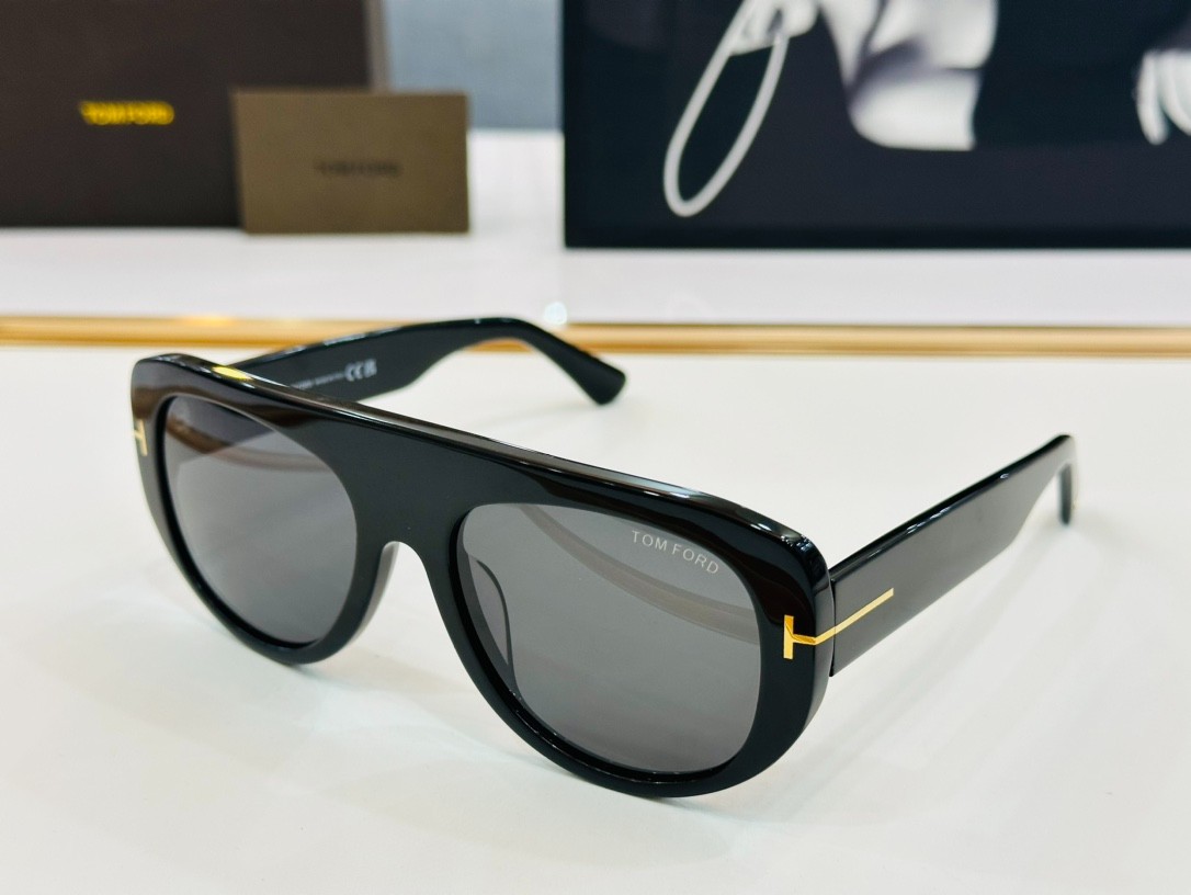3 Tomf0rd glasses list