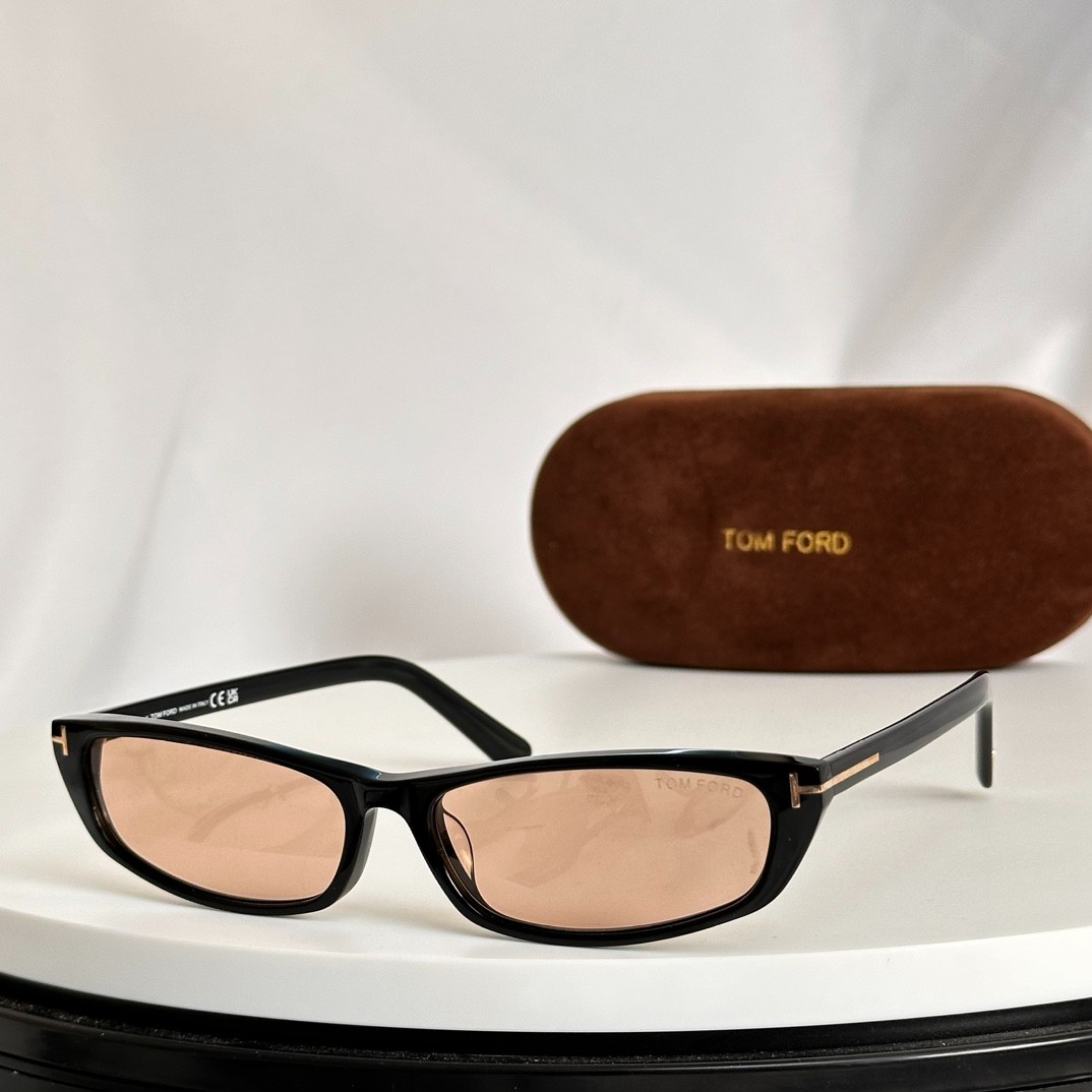 3 Tomf0rd glasses list