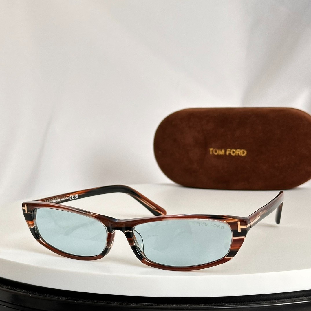 3 Tomf0rd glasses list