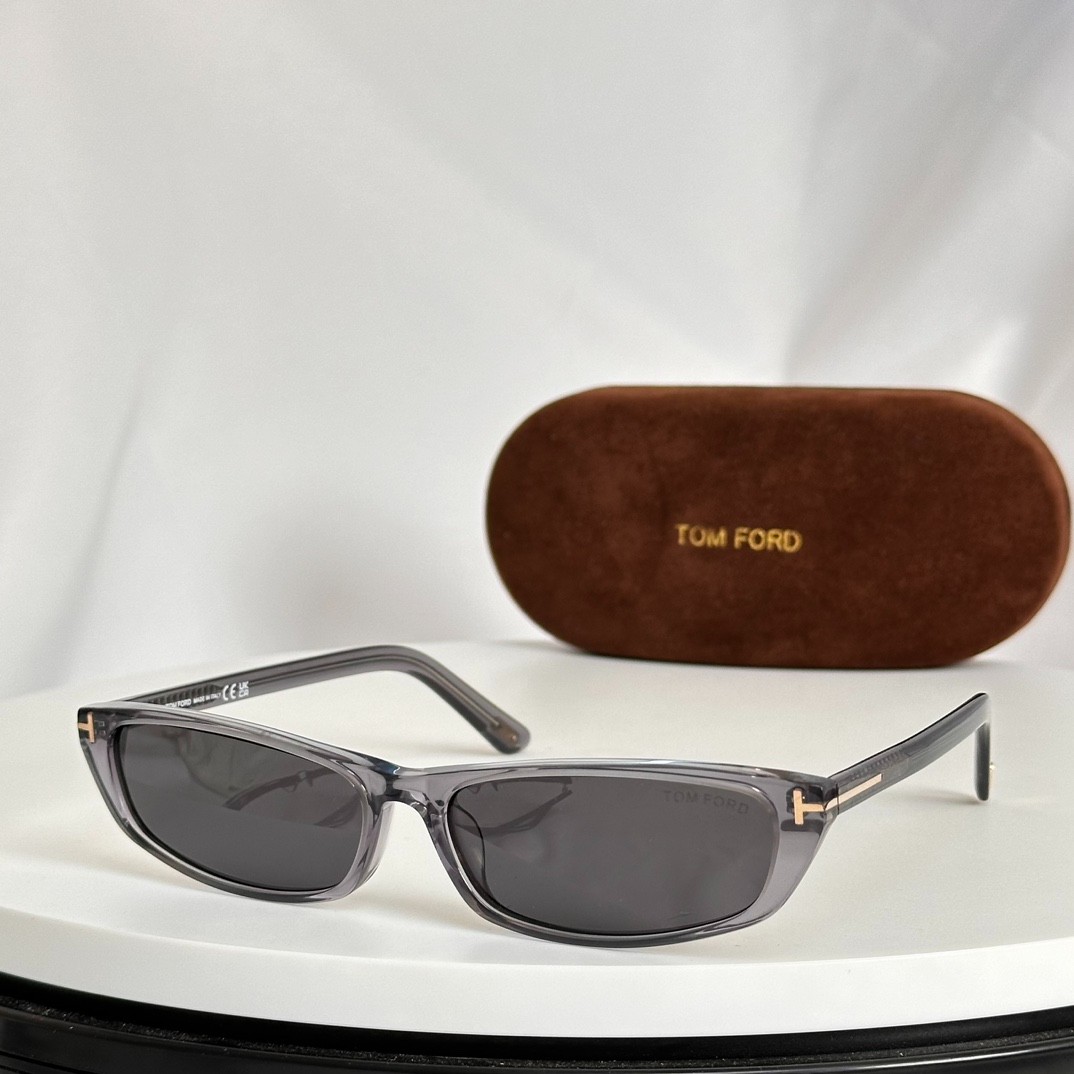 3 Tomf0rd glasses list