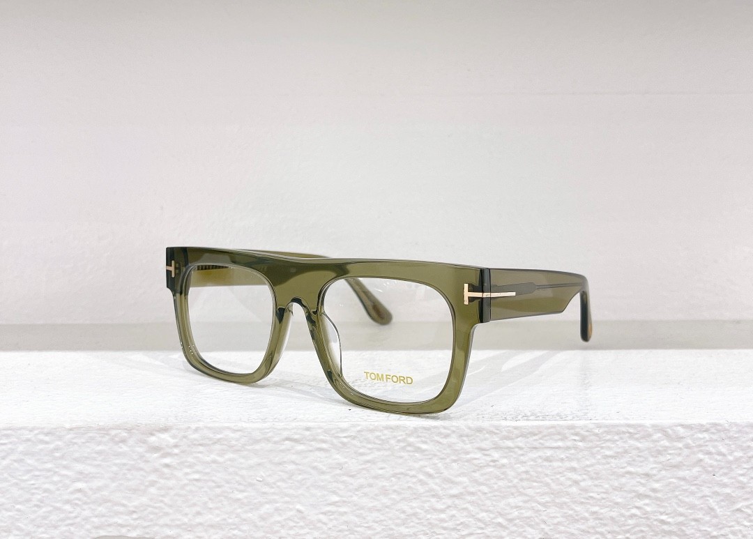3 Tomf0rd glasses list