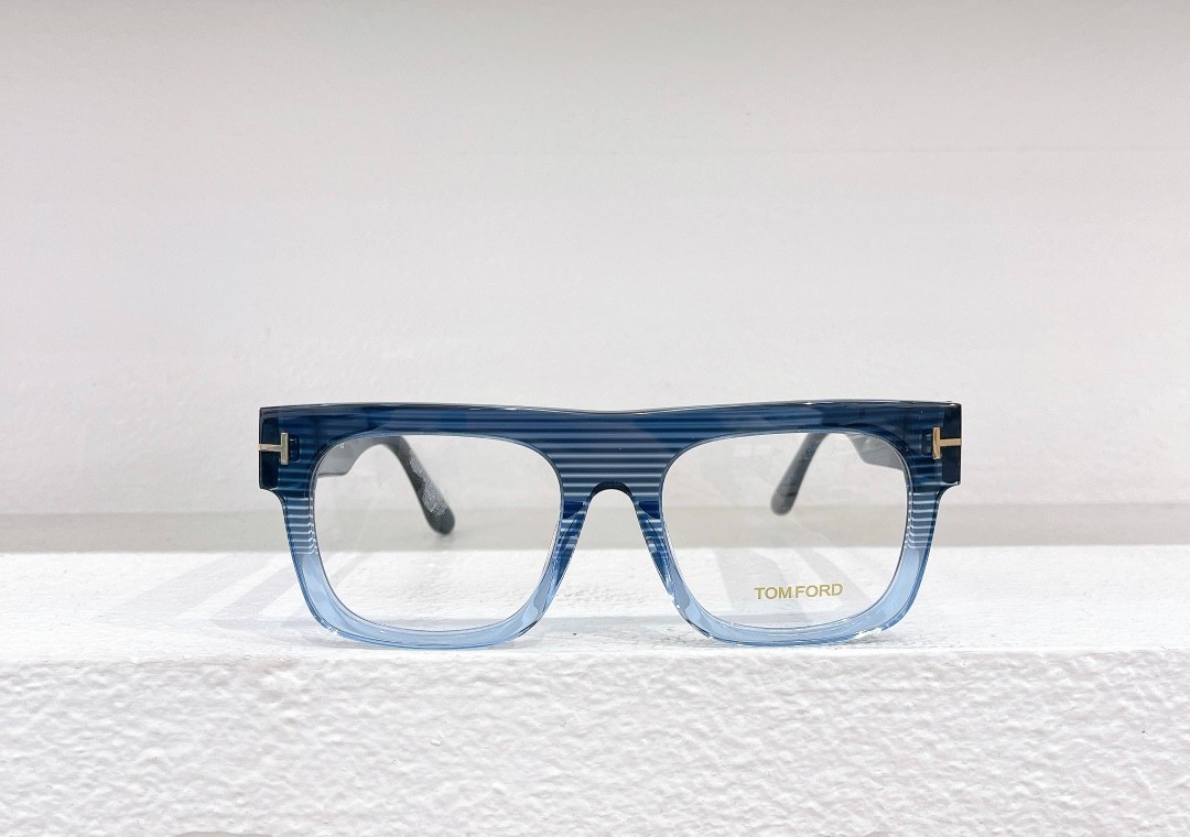 3 Tomf0rd glasses list