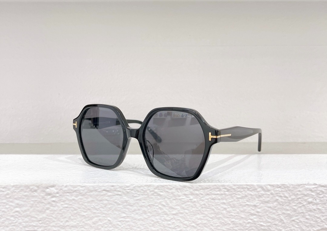 3 Tomf0rd glasses list