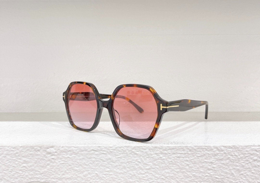 3 Tomf0rd glasses list