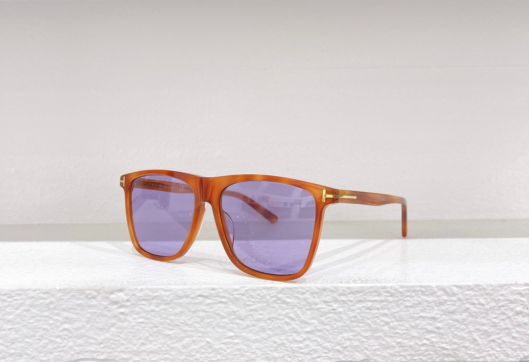 3 Tomf0rd glasses list