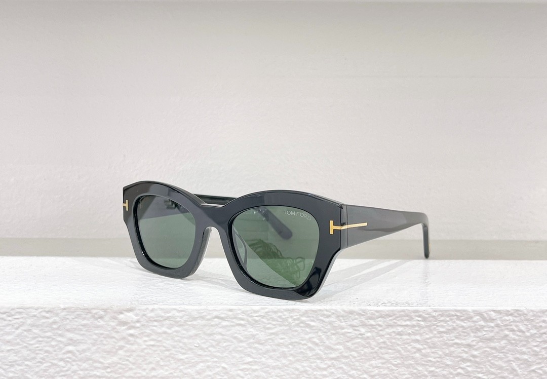 3 Tomf0rd glasses list