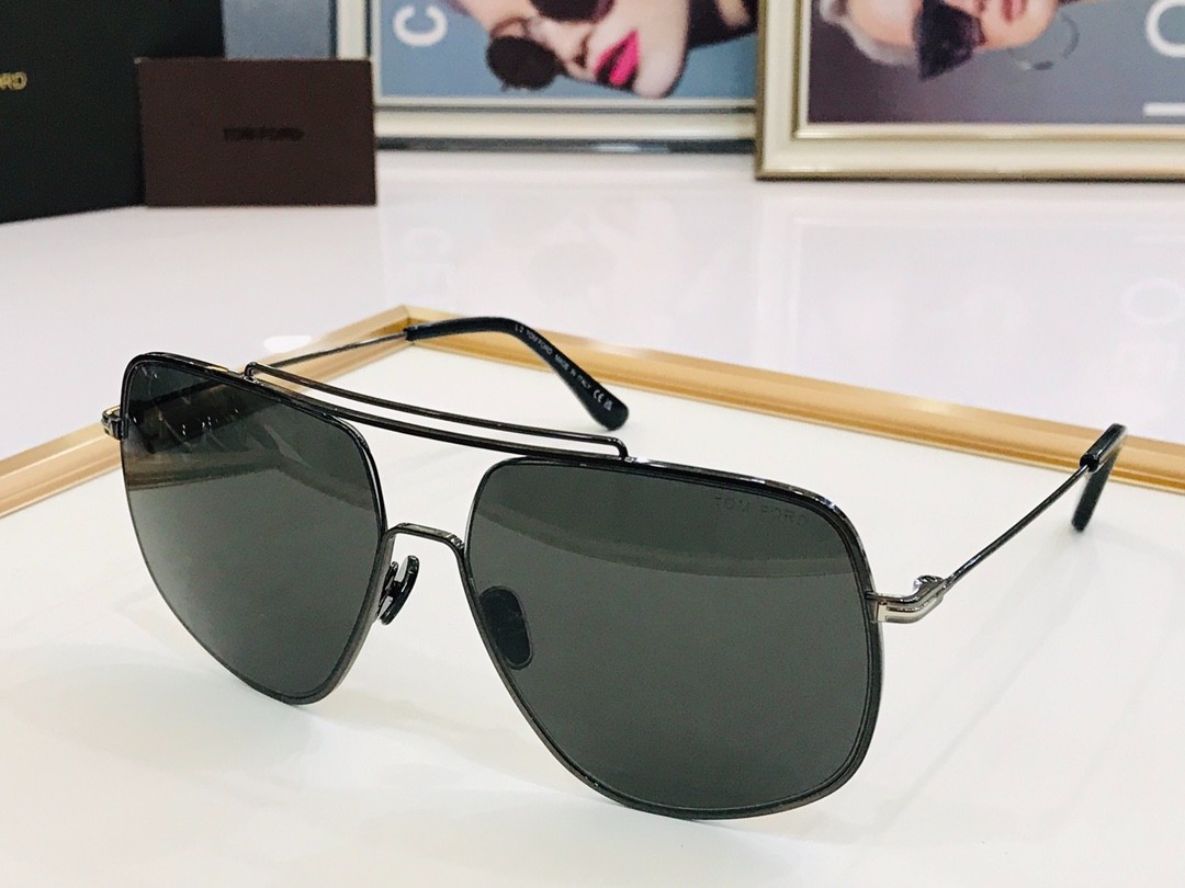 3 Tomf0rd glasses list
