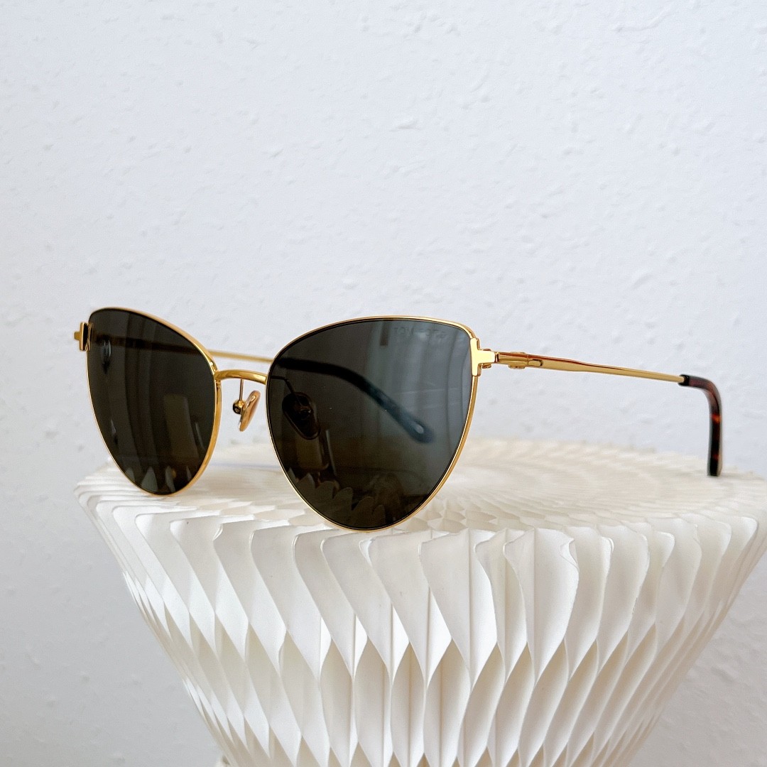 3 Tomf0rd glasses list