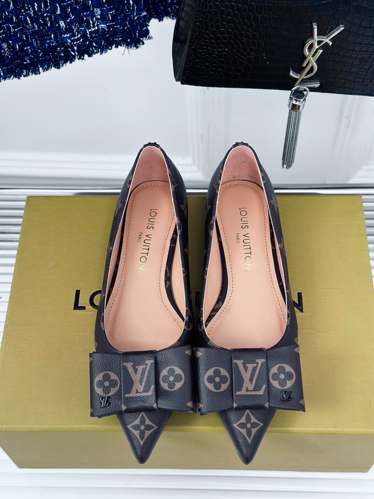 031 lv shoes