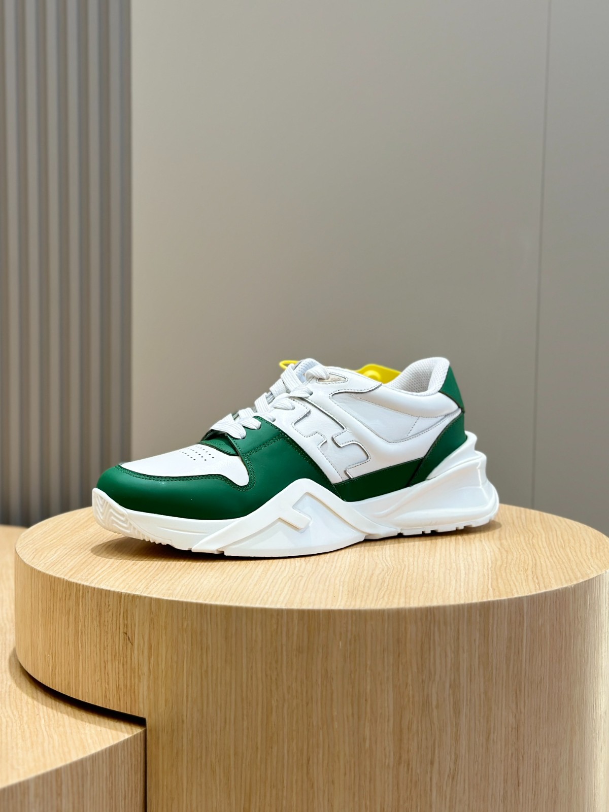 055 42123144 size 39-44