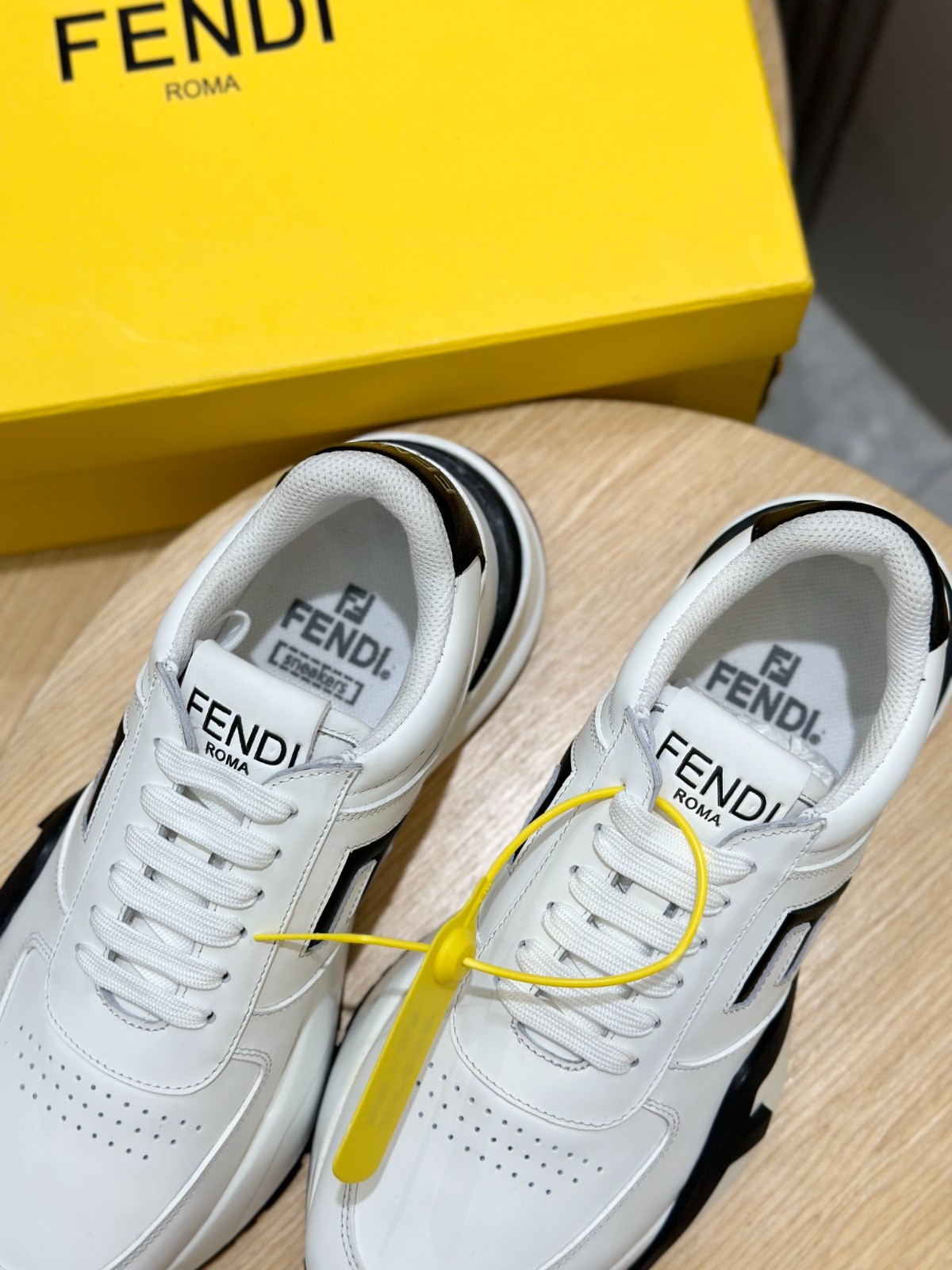 052 42123144 size 39-44