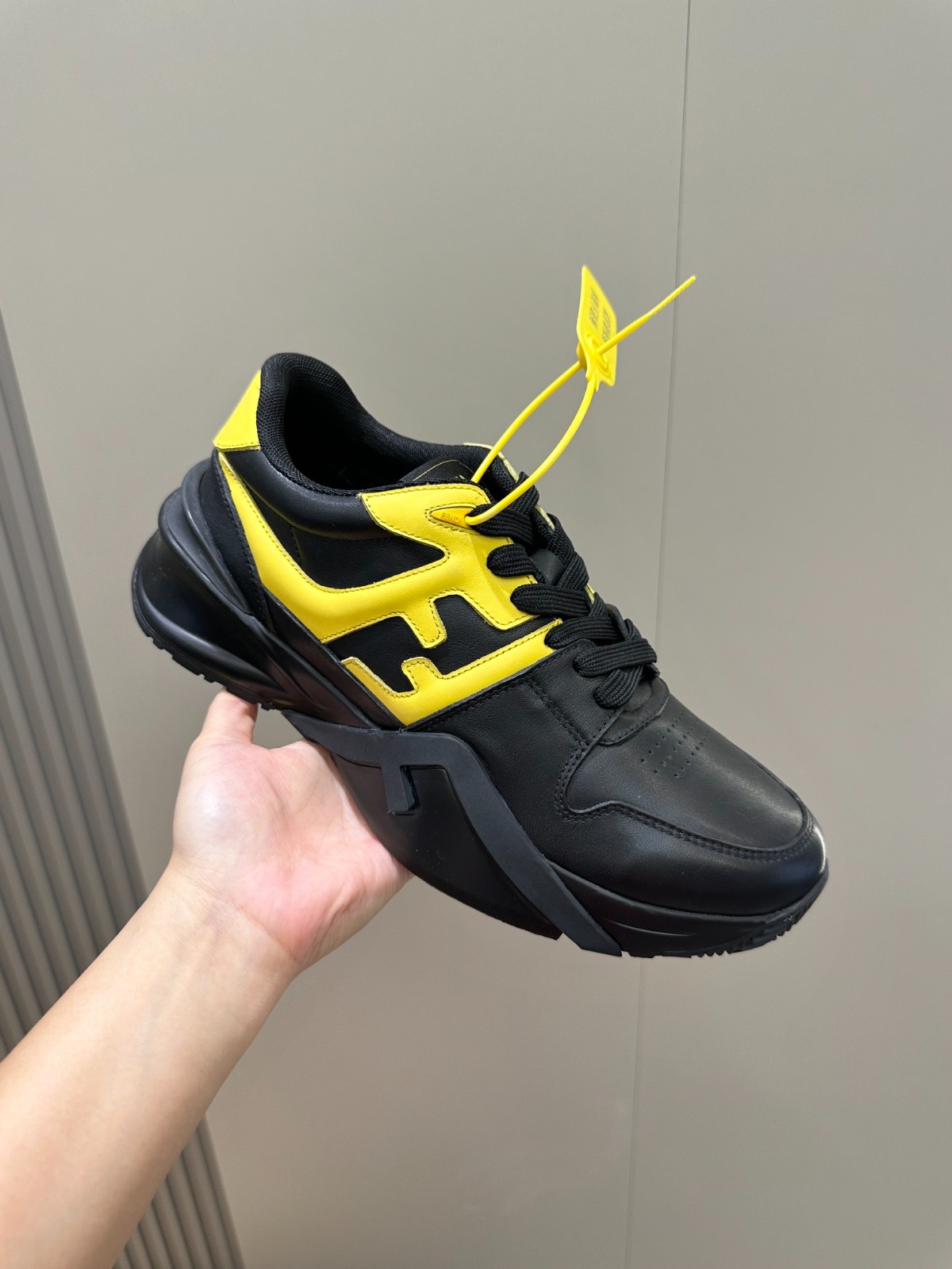 051 42123144 size 39-44